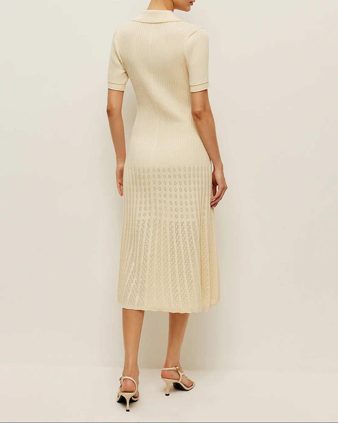 فستان ماكسي محبوك مضلع مع تفاصيل أزرار ذهبية - كيلينيت