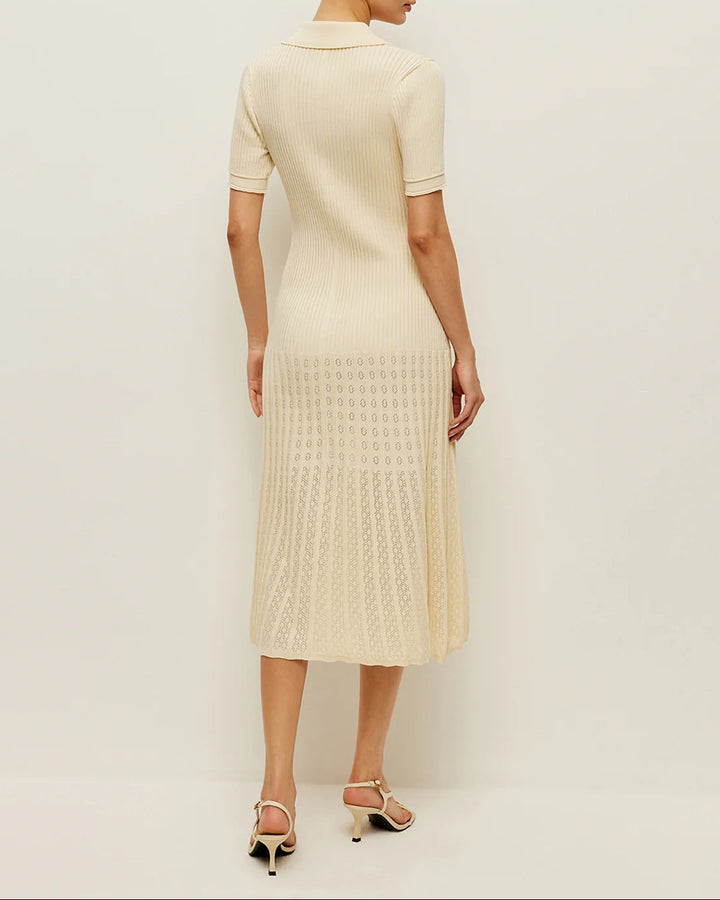 فستان ماكسي محبوك مضلع مع تفاصيل أزرار ذهبية - كيلينيت