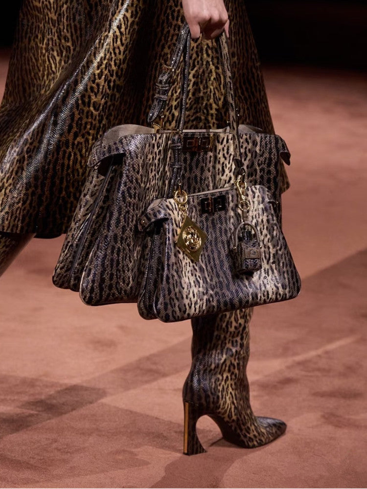 Geplooide top met uitlopende mouwen en maxi-rok set met tailleband – Rosiny 