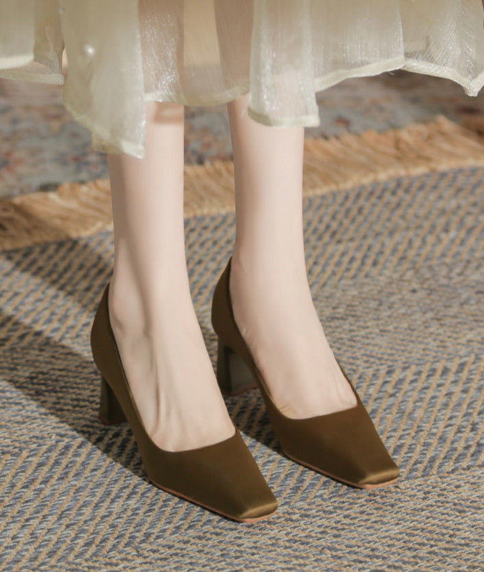 Haut à manches évasées plissées et ensemble jupe longue avec ceinture à la taille – Rosiny 