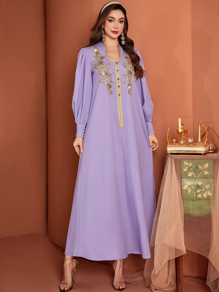 op maat gemaakte flare-pak met satijnen pofmouwen – VALENCIA 