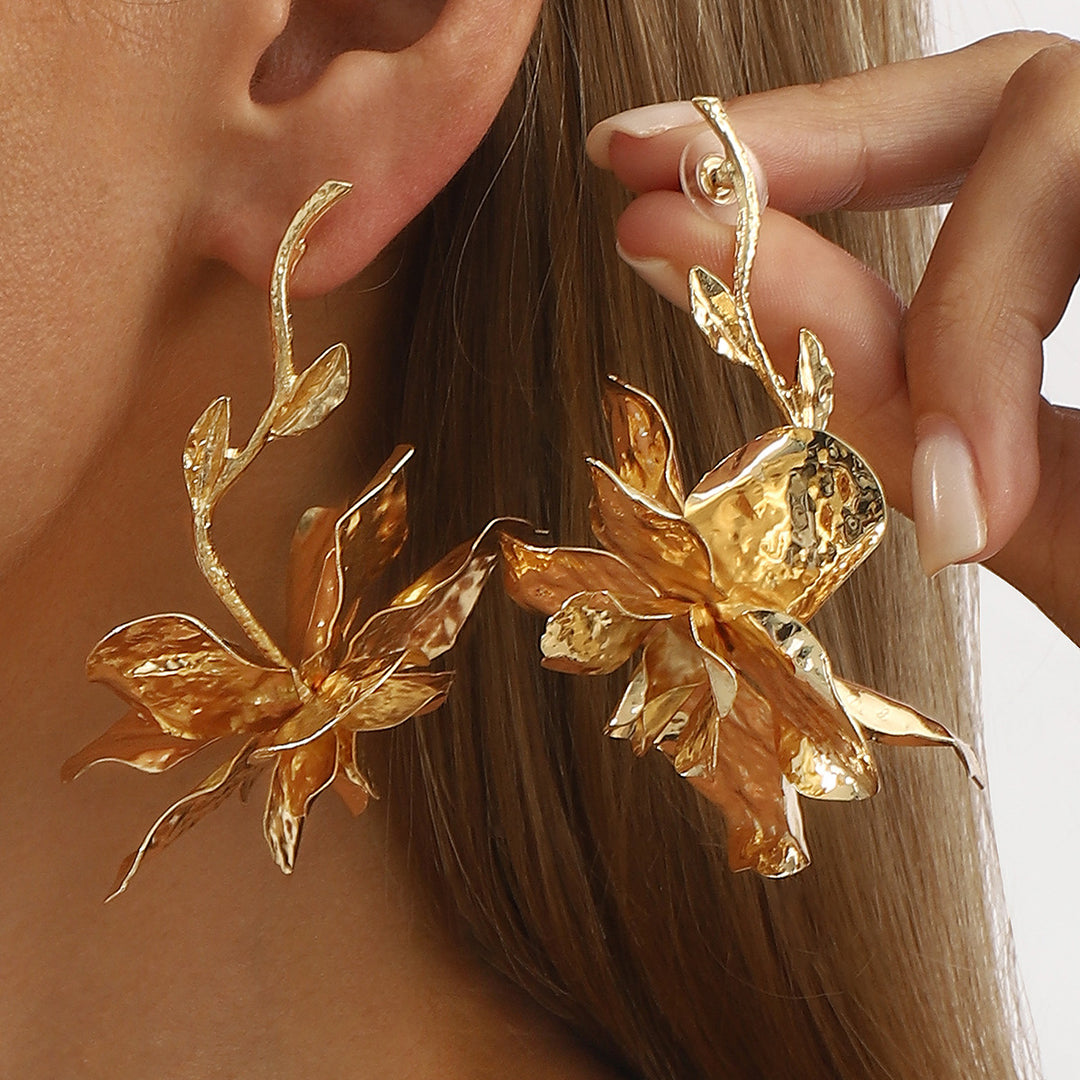 metallic flower statement earrings with branch detail – AUROVNA