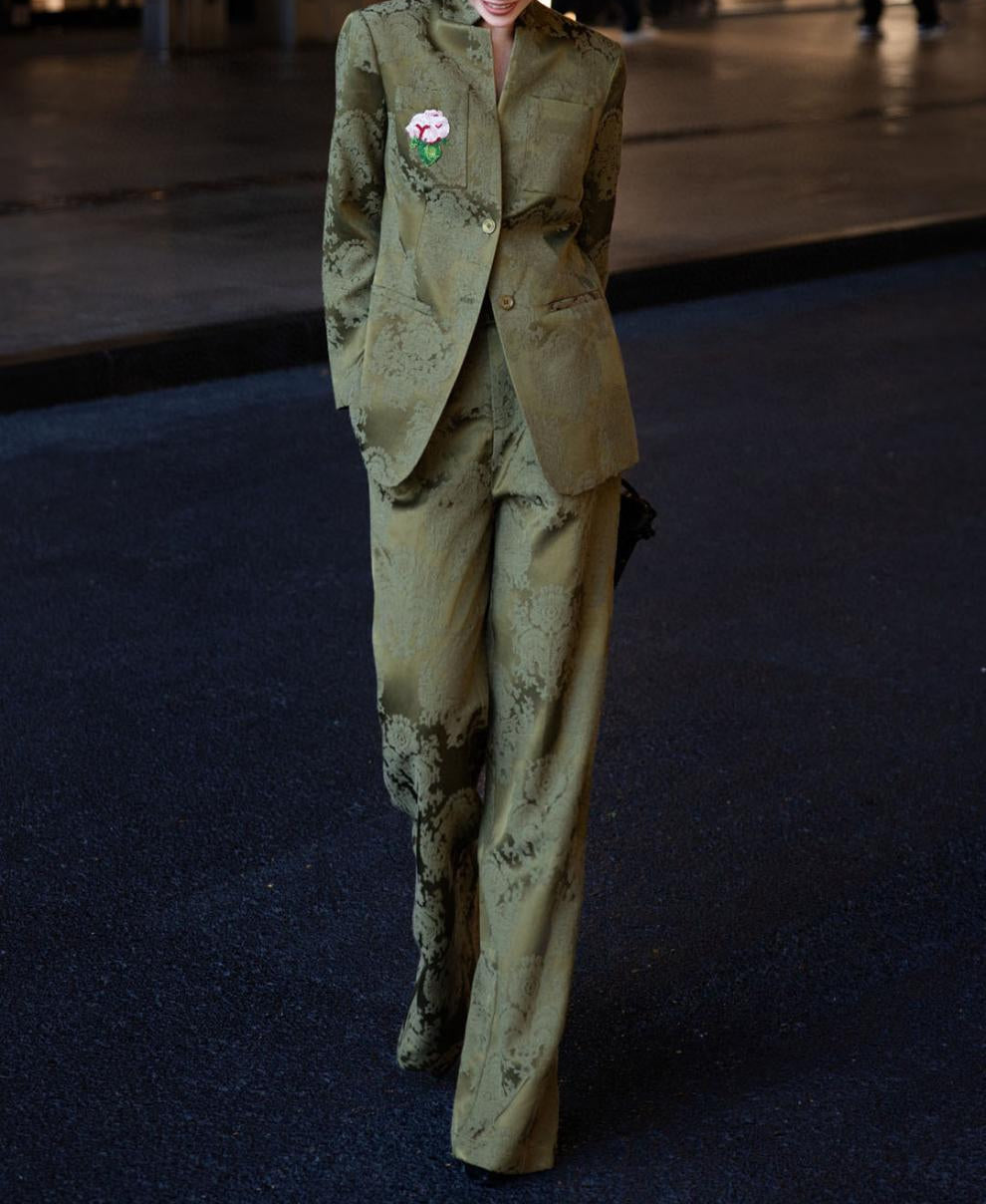 brocade tailored pantsuit with floral patch – VERDANA