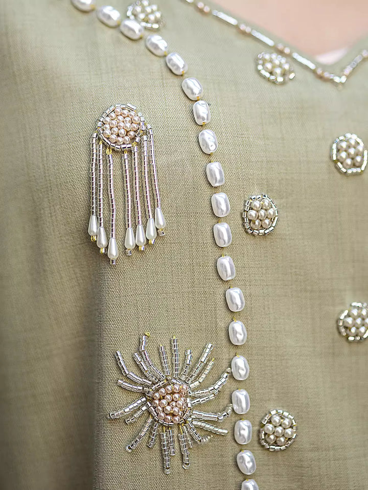 定制喇叭套装，配缎面泡泡袖 - VALENCIA 