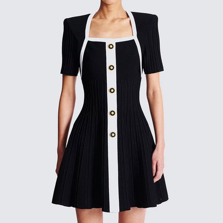short-sleeve pleated dress with contrast panel – CELINARY