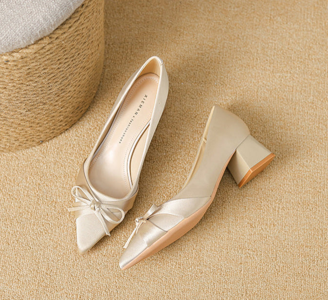 حذاء بكعب سميك مع تفاصيل فيونكة ساتان – سيريناوتو