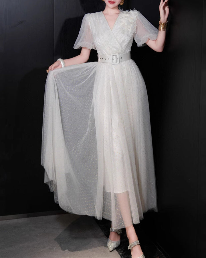 فستان ملفوف من التول بحزام وأكمام منفوخة – إسمي