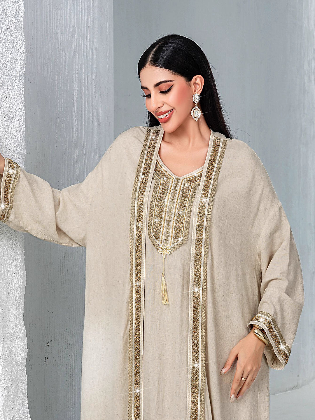 costume évasé sur mesure avec manches bouffantes en satin – VALENCIA 