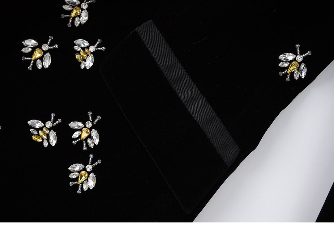 جاكيت مخملي بأزرار أمامية وحافة من الدانتيل الشفاف - صيفي