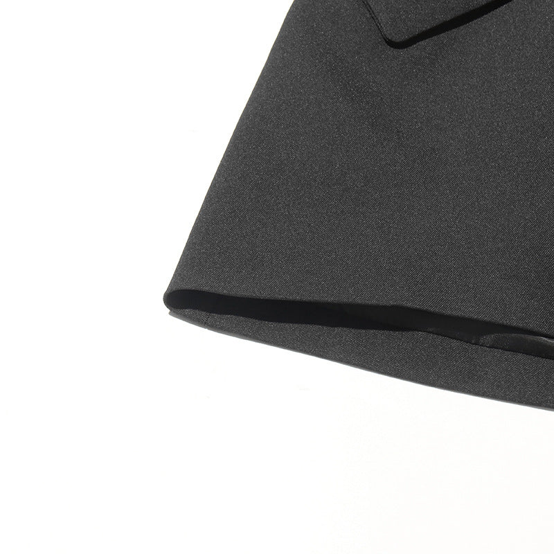 سترة مصممة خصيصًا مع درابزين ساتان غير متماثل - أوروراسو