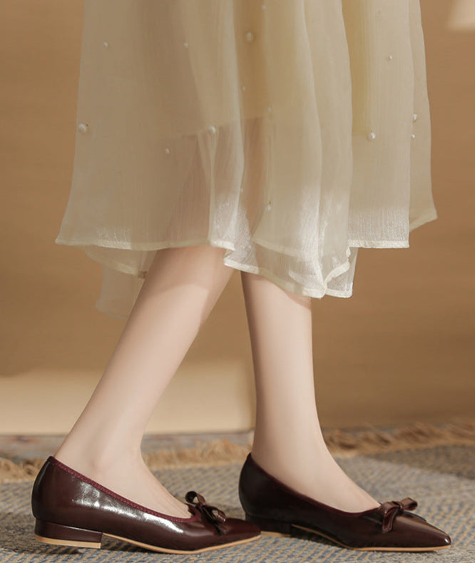 حذاء مسطح مدبب بتفاصيل فيونكة – مايرو