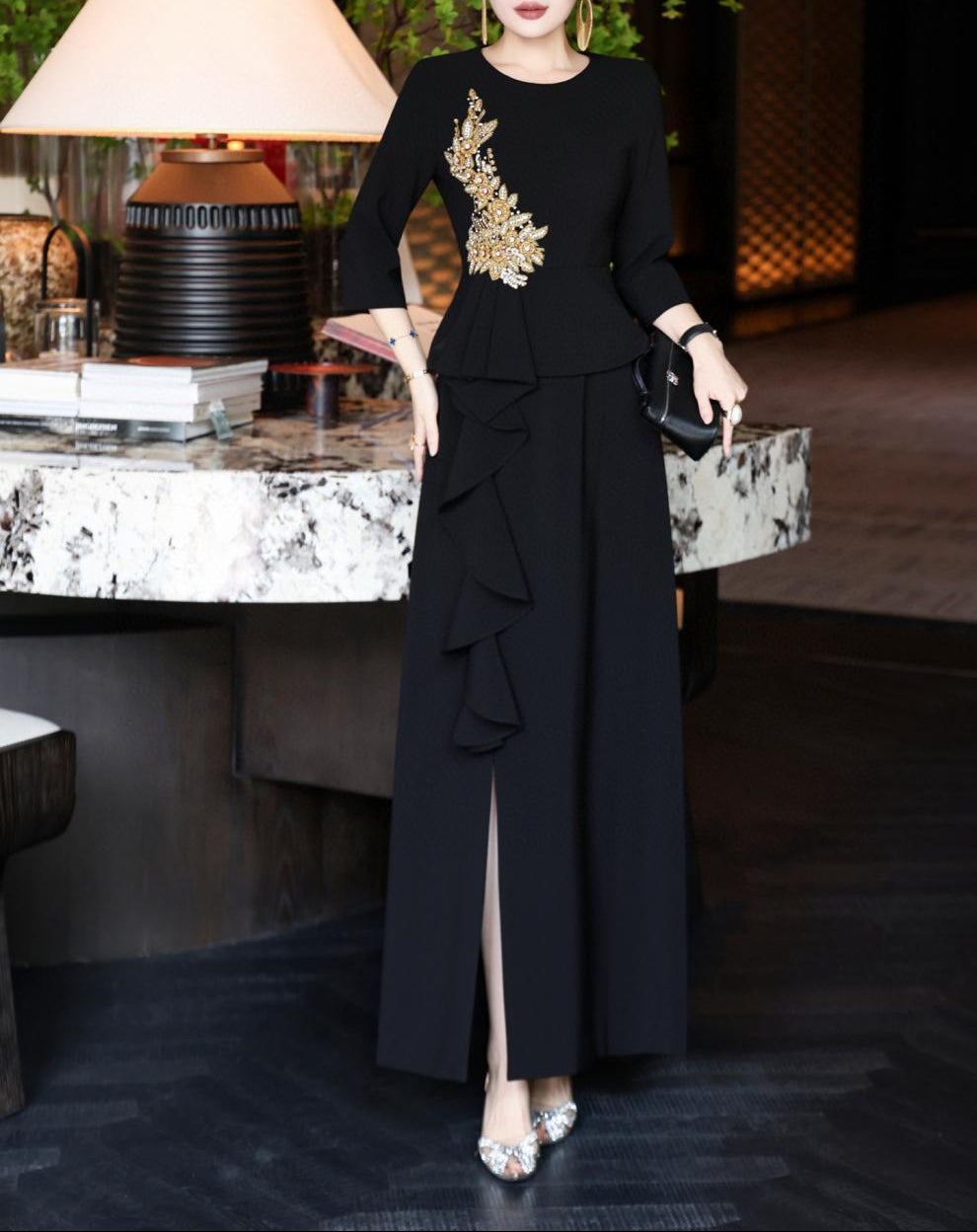 فستان ببلوم مزخرف مع تنورة بكشكشة متتالية – نوير