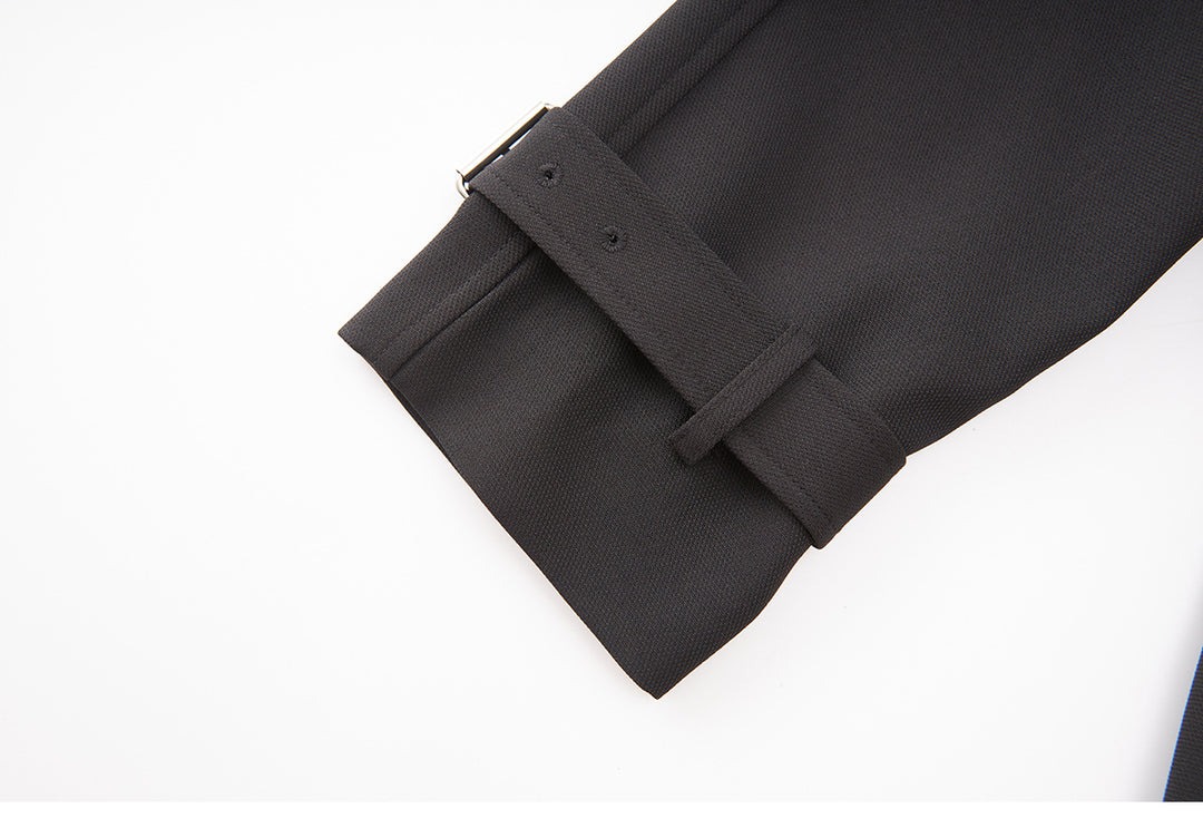 جاكيت مخملي بأزرار أمامية وحافة من الدانتيل الشفاف - صيفي