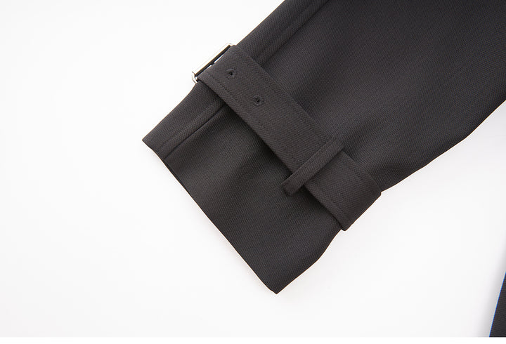 جاكيت مخملي بأزرار أمامية وحافة من الدانتيل الشفاف - صيفي