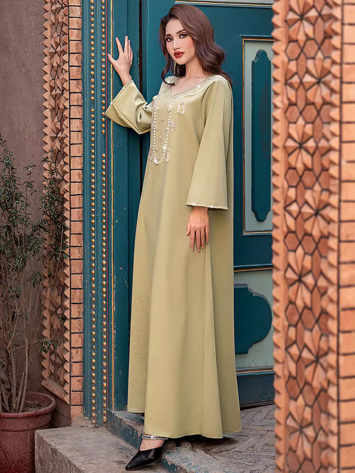 定制喇叭套装，配缎面泡泡袖 - VALENCIA 