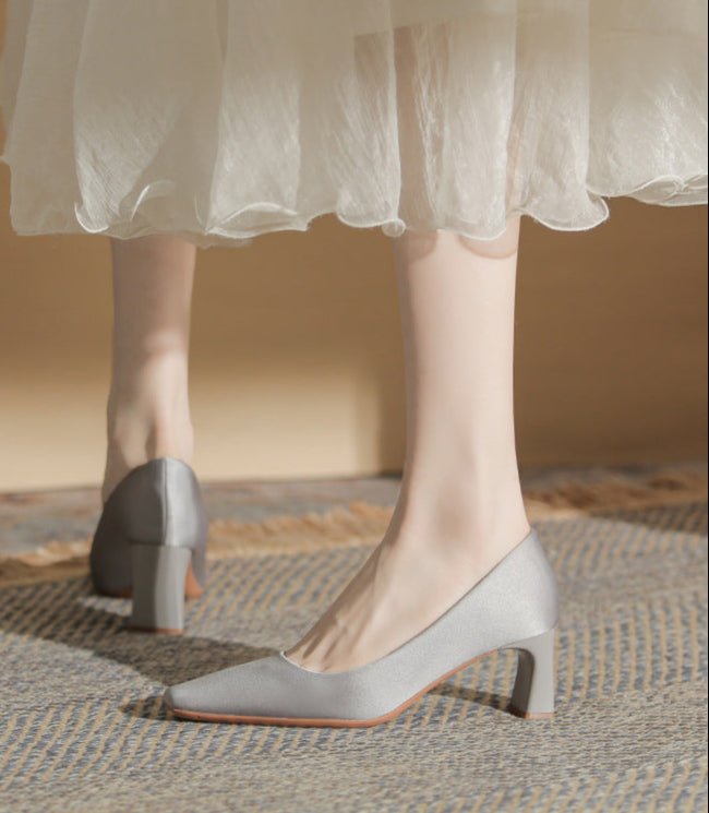 Haut à manches évasées plissées et ensemble jupe longue avec ceinture à la taille – Rosiny 