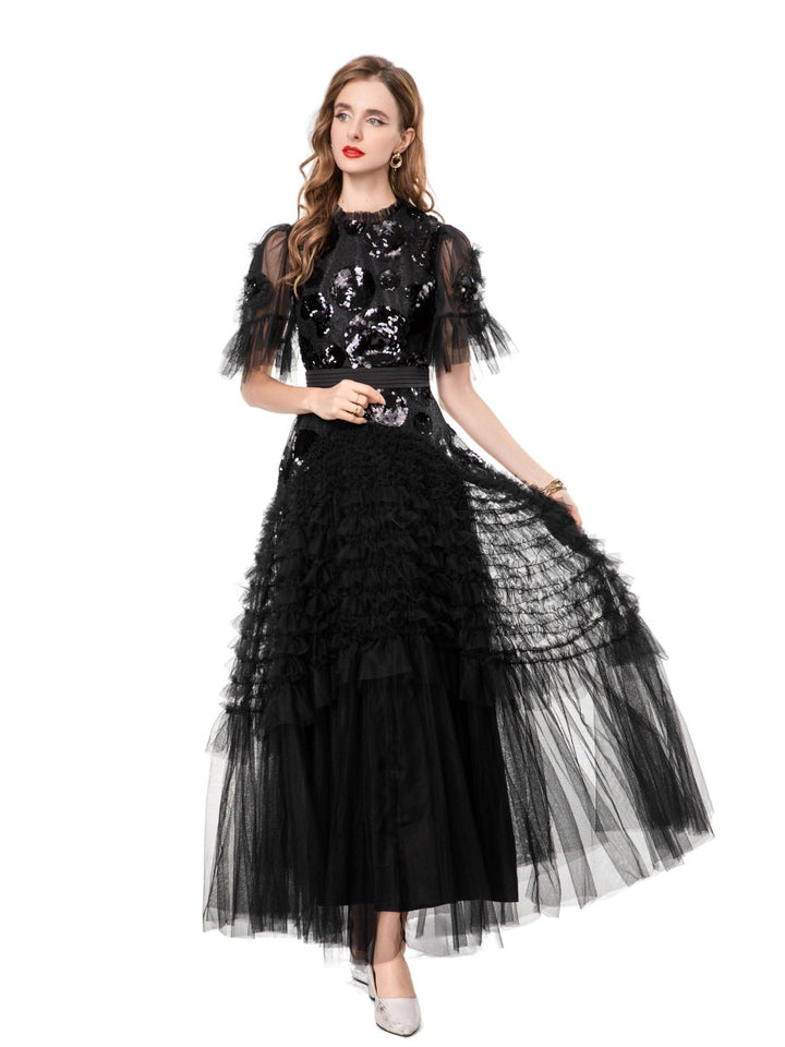 فستان من التول مطرز بالترتر مع تنورة بكشكشة متعددة الطبقات – سيليست