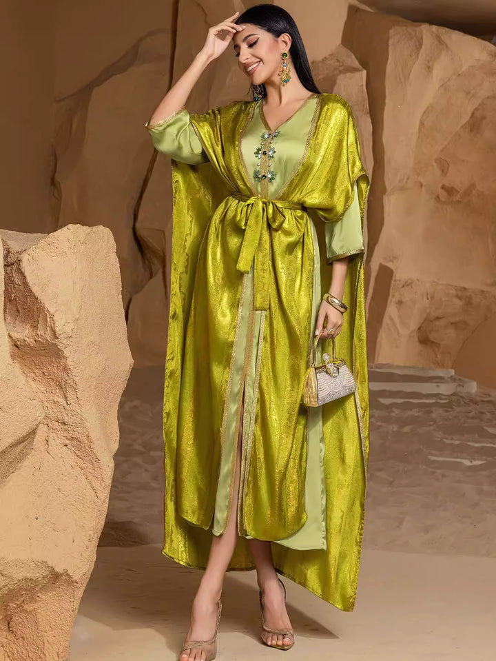 فستان مخملي طويل مكشوف الكتفين بفتحة جانبية - منتصف الليل