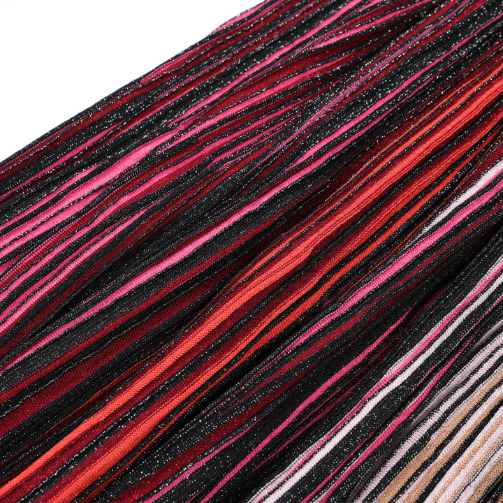 short sleeve knit dress with multicolor pleated skirt – ASTRIDIW