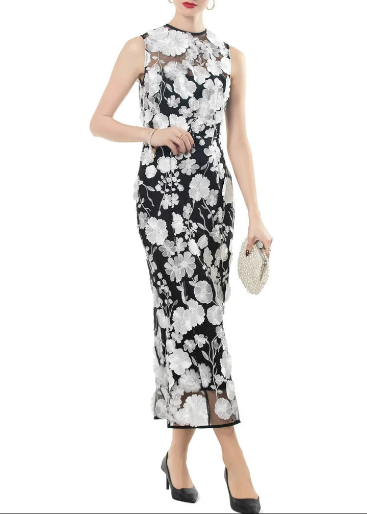 فستان دانتيل مزهر بدون أكمام مع قاعدة متباينة – إليسيا