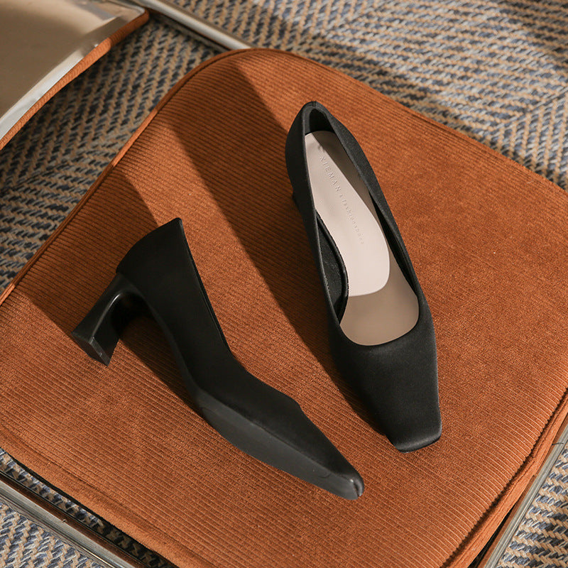 Haut à manches évasées plissées et ensemble jupe longue avec ceinture à la taille – Rosiny 