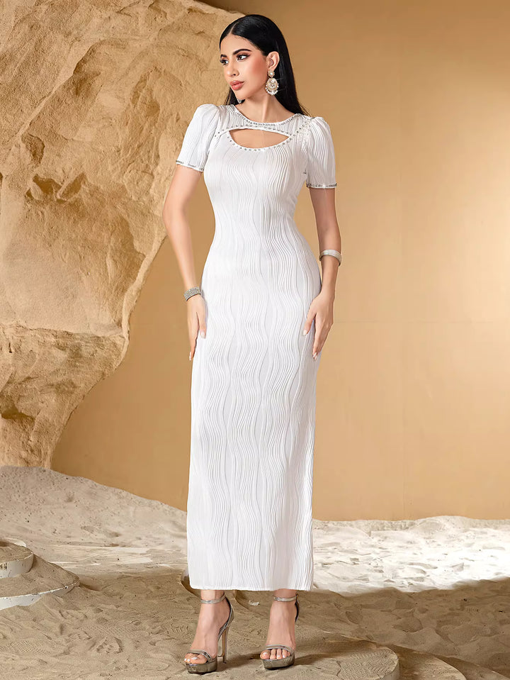 فستان ماكسي ضيق بفتحة رقبة وأكمام قصيرة - بيرل
