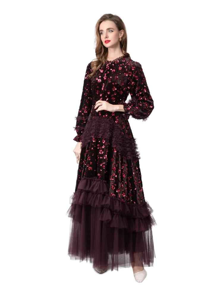 فستان مخملي مزين بالترتر مع حاشية من التول متعدد الطبقات – مارسيلينا