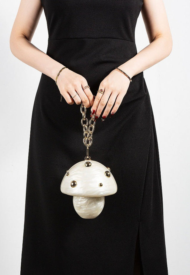 geweven rieten draagtas met dubbele leren handvatten – LÉONIE 