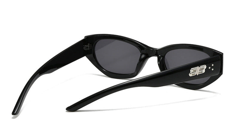 oversized square-frame sunglasses with bold temples - NOVAZKU