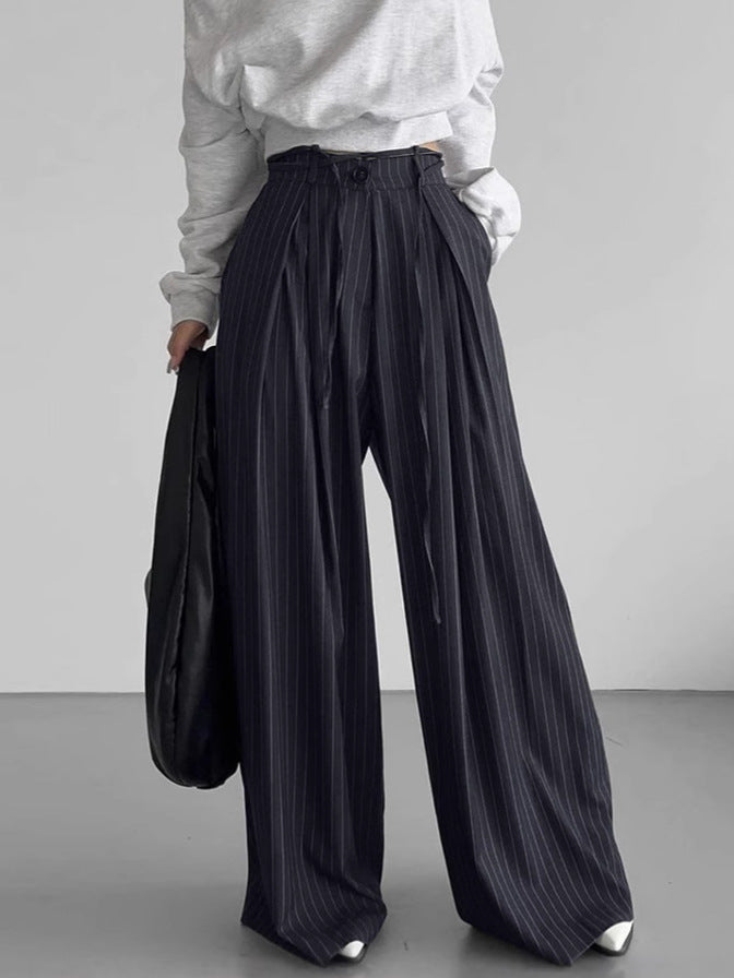 wide-leg pinstripe pants with front pleats – NOIR