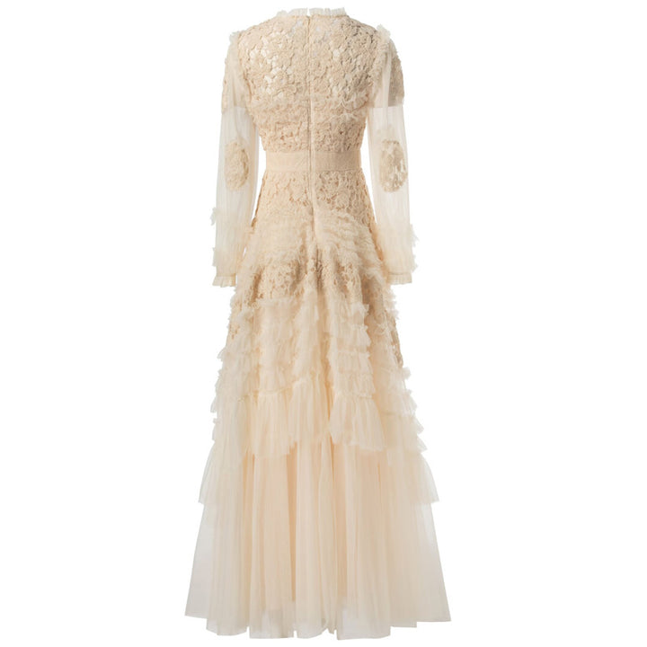 فستان من الدانتيل والتول مع كشكشة متعددة الطبقات – أميلي