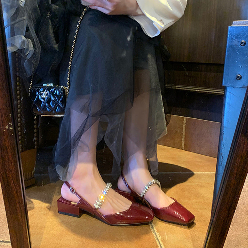 حذاء بكعب مربع مفتوح من الخلف مع حزام كريستالي - ألثياكسي