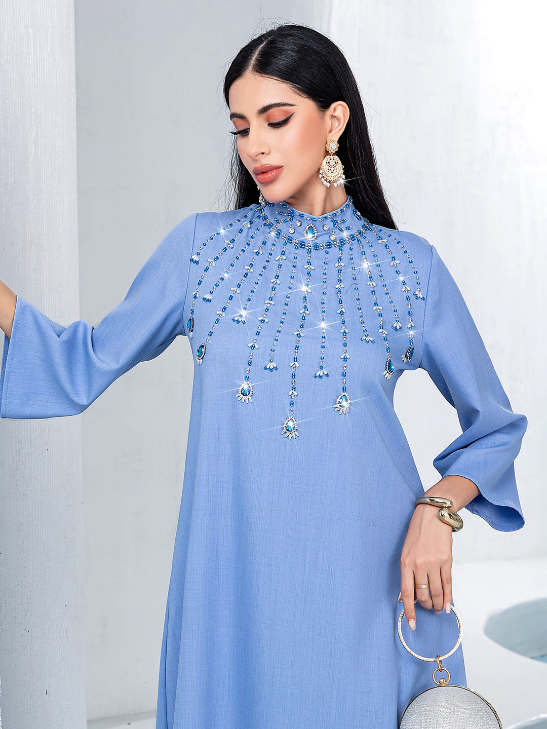 定制喇叭套装，配缎面泡泡袖 - VALENCIA 