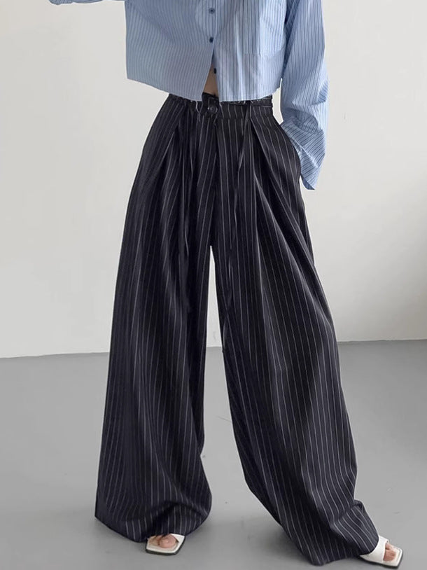 wide-leg pinstripe pants with front pleats – NOIR