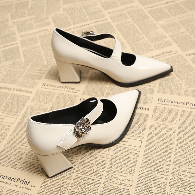 pointed toe block heels with floral strap detail – CAMILAQLI