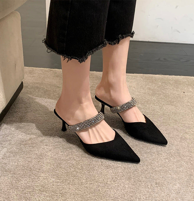 حذاء ميول مدبب بحزام من حجر الراين - لونازمو