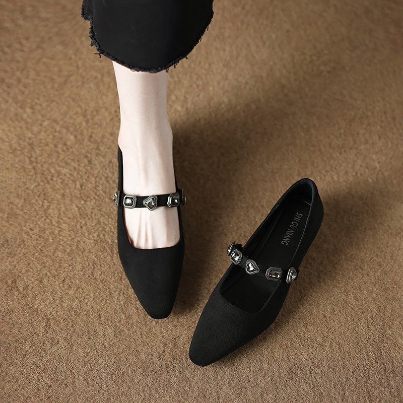 pointed flats with embellished strap - ZOYANRIT