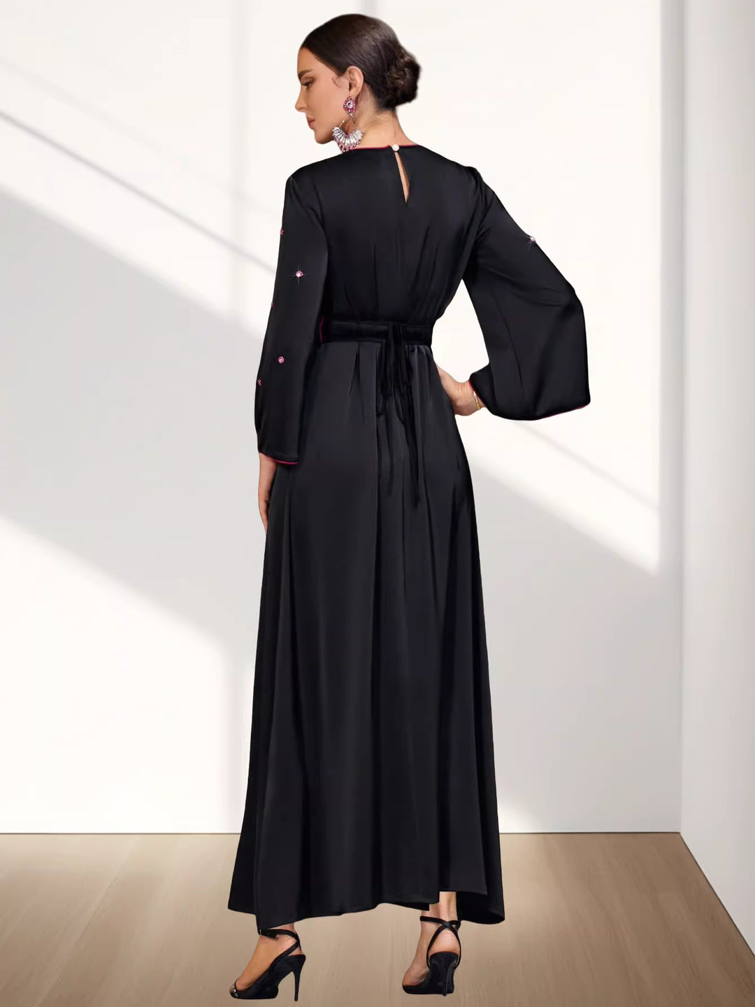 Sleeveless Elegant Maxi Dress – IRIS