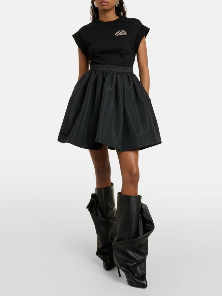 حذاء بكعب عالٍ من الجلد المترهل مع فيونكة كبيرة الحجم – نوير