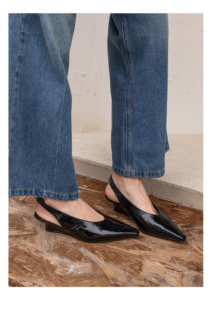 حذاء بكعب مفتوح من الخلف ومقدمة مدببة - أوراري