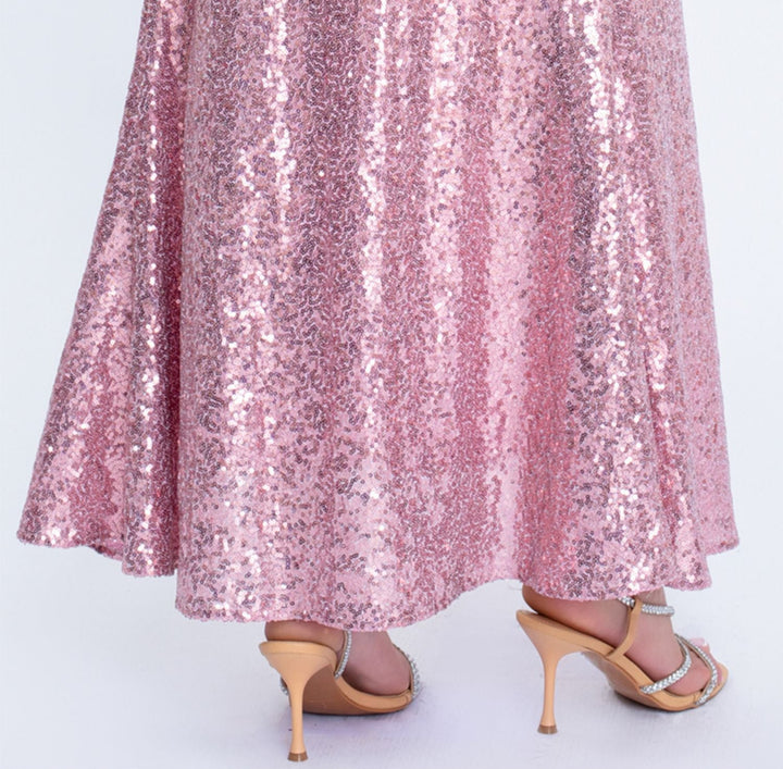 one-shoulder sequin gown with side slit – STELLAVI