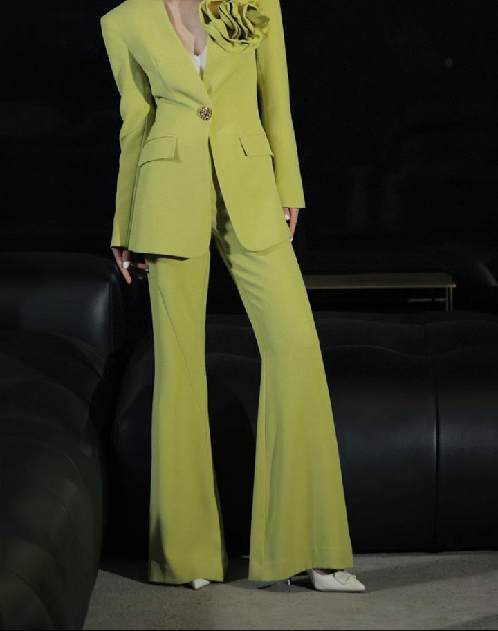 structured blazer suit with oversized rose – FUCHSIA