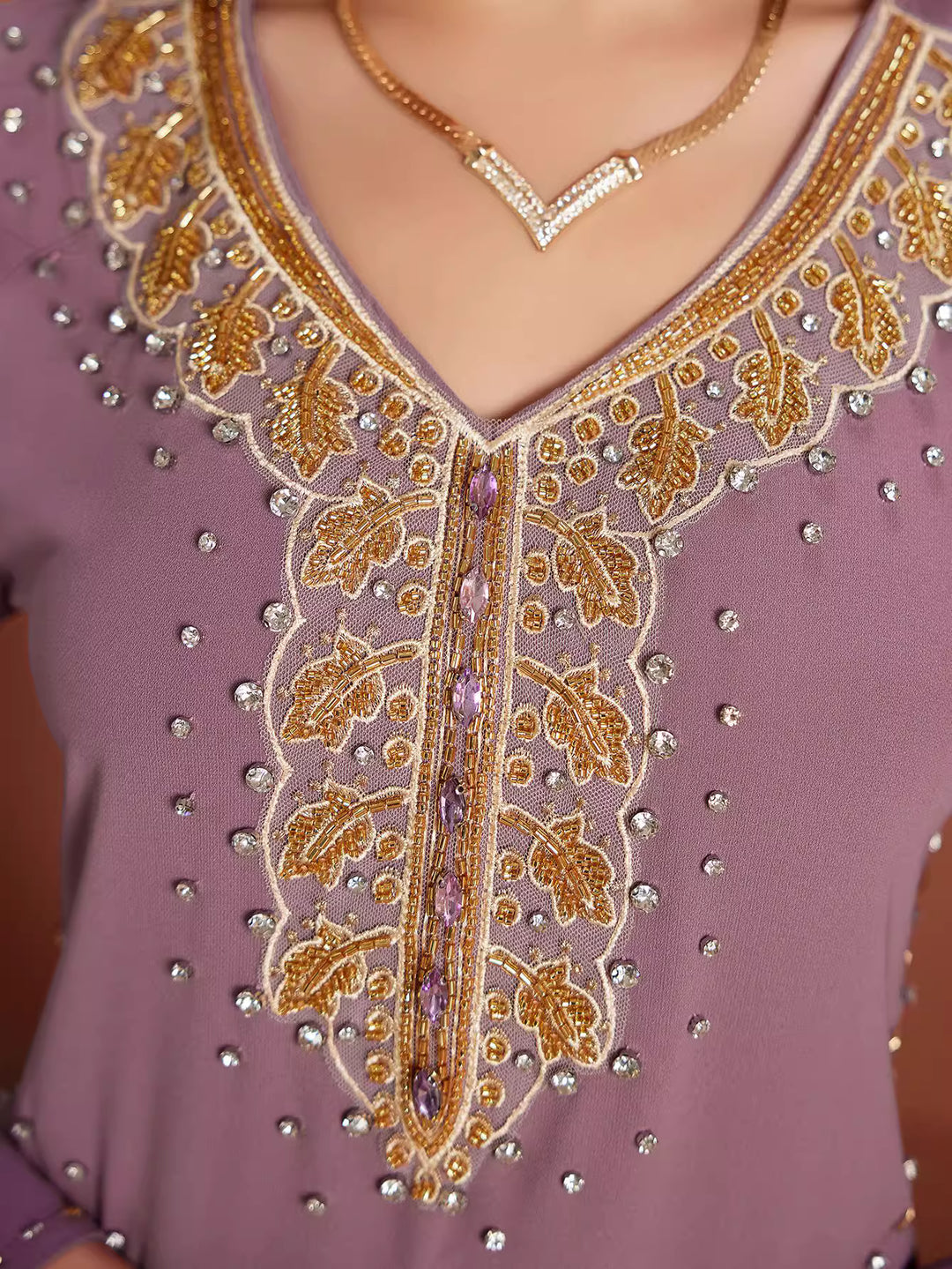 op maat gemaakte flare-pak met satijnen pofmouwen – VALENCIA 