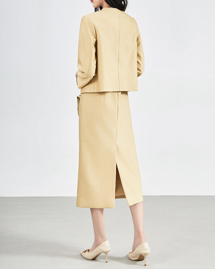 robe midi à manches courtes avec des appliqués floraux 3D - BLOOMIQ 