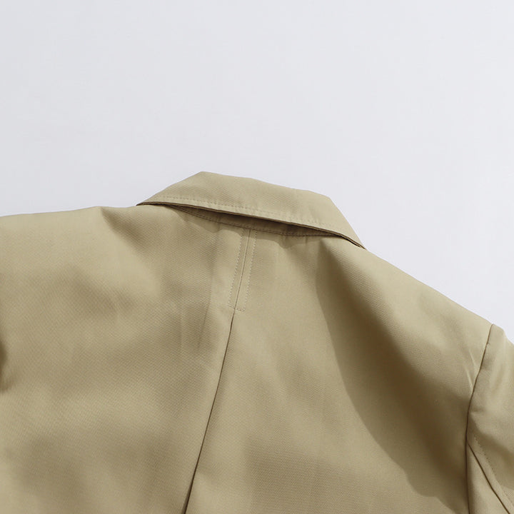 جمبسوت قصير بتصميم معطف واقٍ مزود بحزام وتفاصيل أزرار غير متماثلة - كايلا