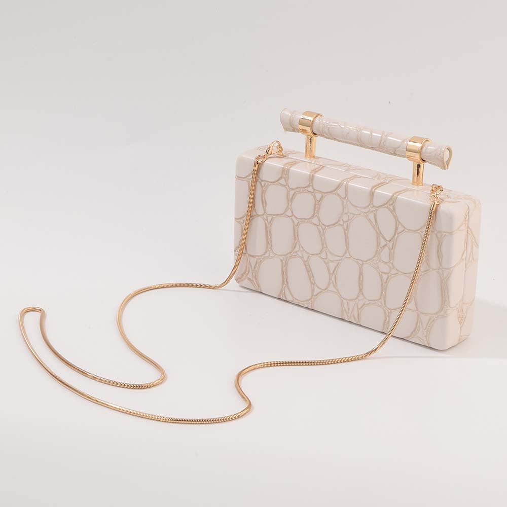 حقيبة كلاتش صندوقية بنقشة جلد التمساح ومقبض علوي – فيرلينا