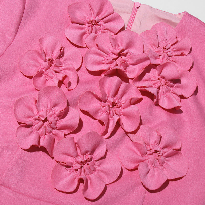 short-sleeve peplum suit with 3D floral appliqués – BLOOMIV