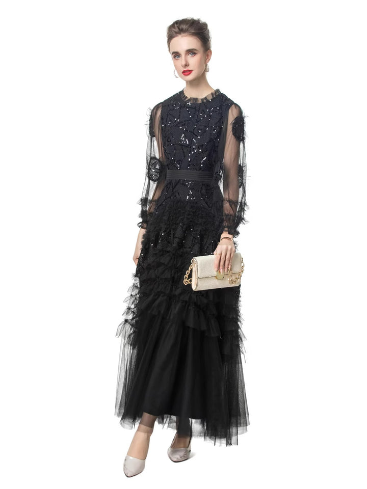 فستان من التول المطرز مع تنورة بكشكشة متعددة الطبقات – أورورا