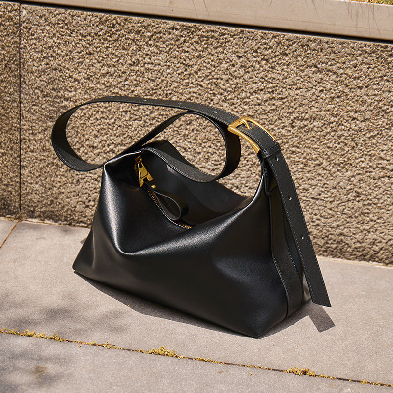 geweven rieten draagtas met dubbele leren handvatten – LÉONIE 