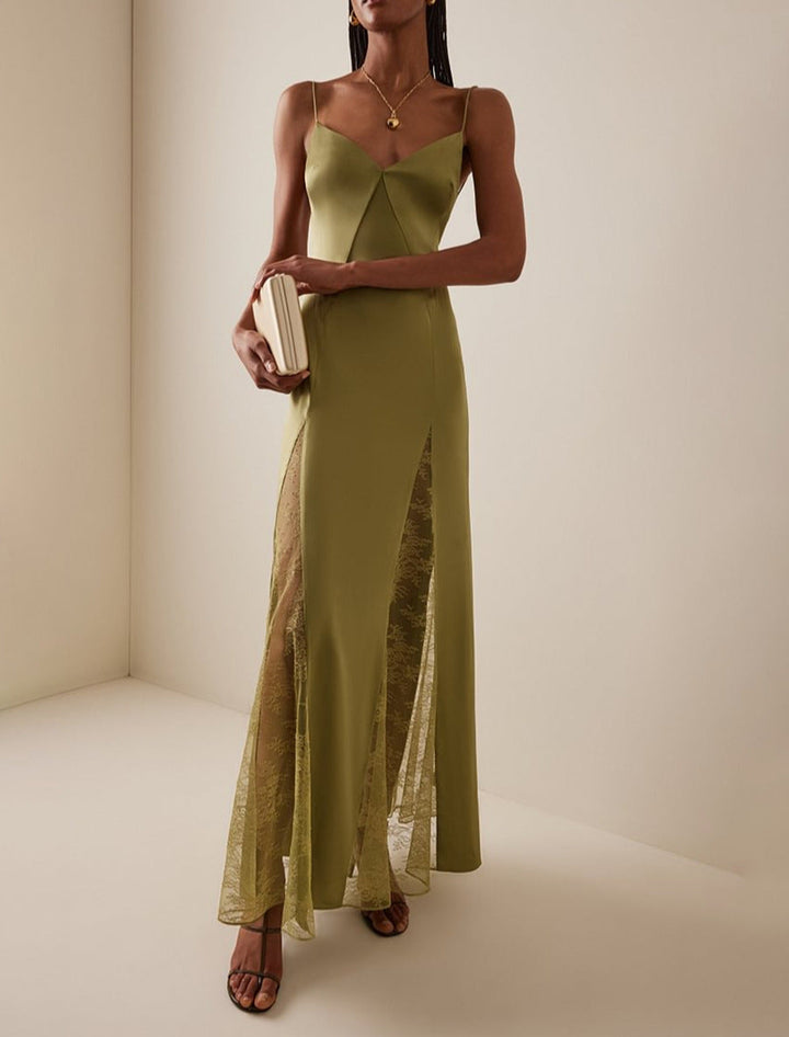 فستان انزلاقي مع حشوات من الدانتيل – ساجيلي